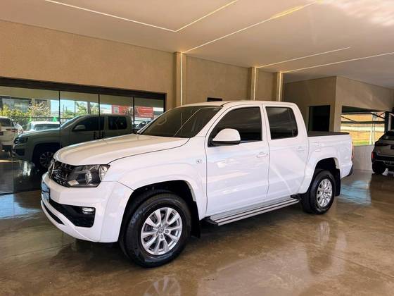 VOLKSWAGEN AMAROK 2.0 COMFORTLINE 4X4 CD 16V TURBO INTERCOOLER DIESEL 4P AUTOMÁTICO VOLKSWAGEN AMAROK 2.0 COMFORTLINE 4X4 CD 16V TURBO INTERCOOLER DIESEL 4P AUTOMÁTICO